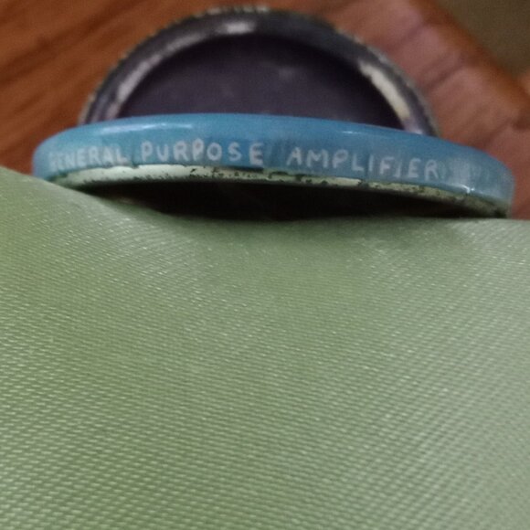 Schweber Electronic Pinbacks/2/E - Picture 7 of 7